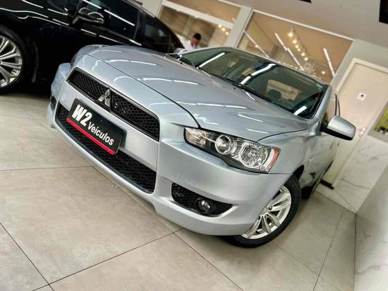 MITSUBISHI LANCER 2.0 HLE 16V GASOLINA 4P AUTOMÁTICO MITSUBISHI LANCER 2.0 HLE 16V GASOLINA 4P AUTOMÁTICO